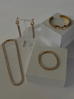 Load image into Gallery viewer, JULIETTE CUFF BANGLE
