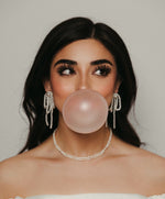 Load image into Gallery viewer, GIGI FRESHWATER PEARL NECKLACE

