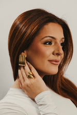 Load image into Gallery viewer, ADRIANA EARRINGS | GOLD

