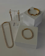 Load image into Gallery viewer, JULIETTE EARRINGS
