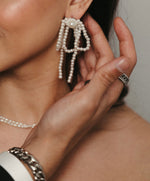 Load image into Gallery viewer, PEARL BOW EARRINGS
