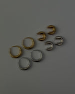 Load image into Gallery viewer, FARAH VINTAGE GOLD HOOPS
